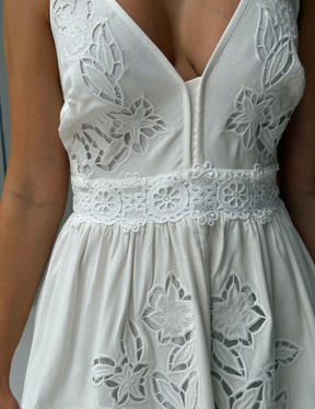 Vestido Bordado Arietta Off White
